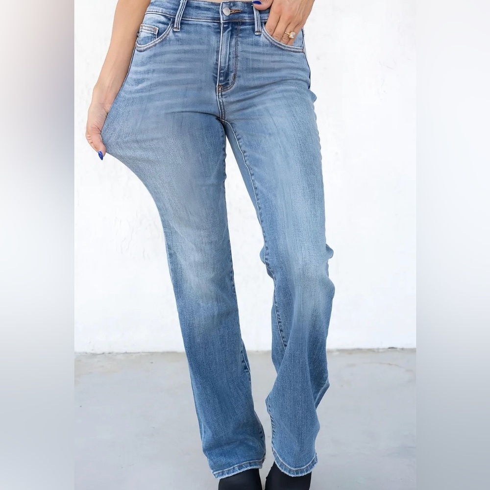 Judy Blue Mid-Rise Vintage Boot Cut Jeans